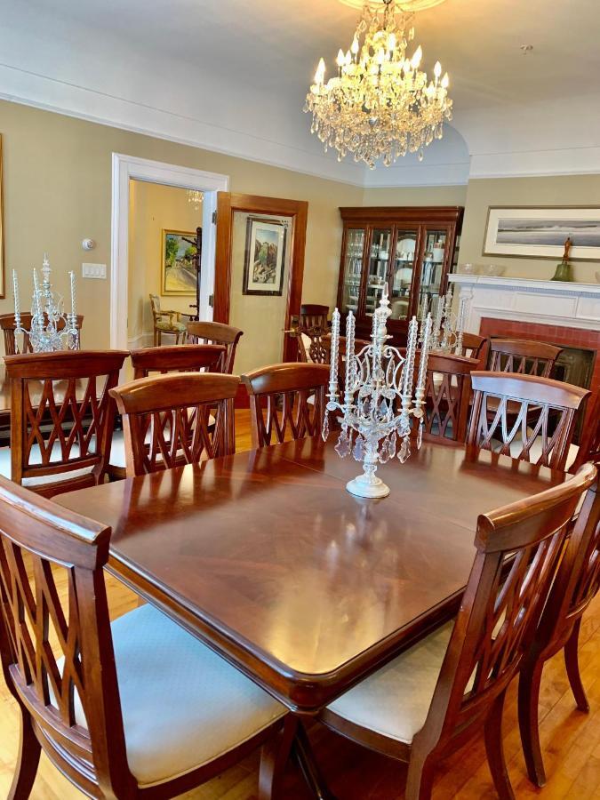 Monroe House Executive Guest Suites St. John's Esterno foto