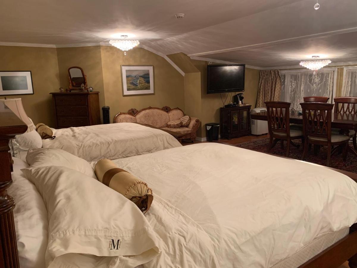 Monroe House Executive Guest Suites St. John's Esterno foto