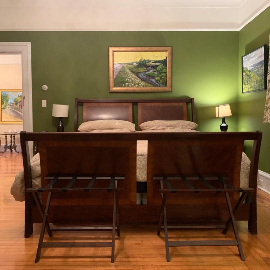 Monroe House Executive Guest Suites St. John's Esterno foto