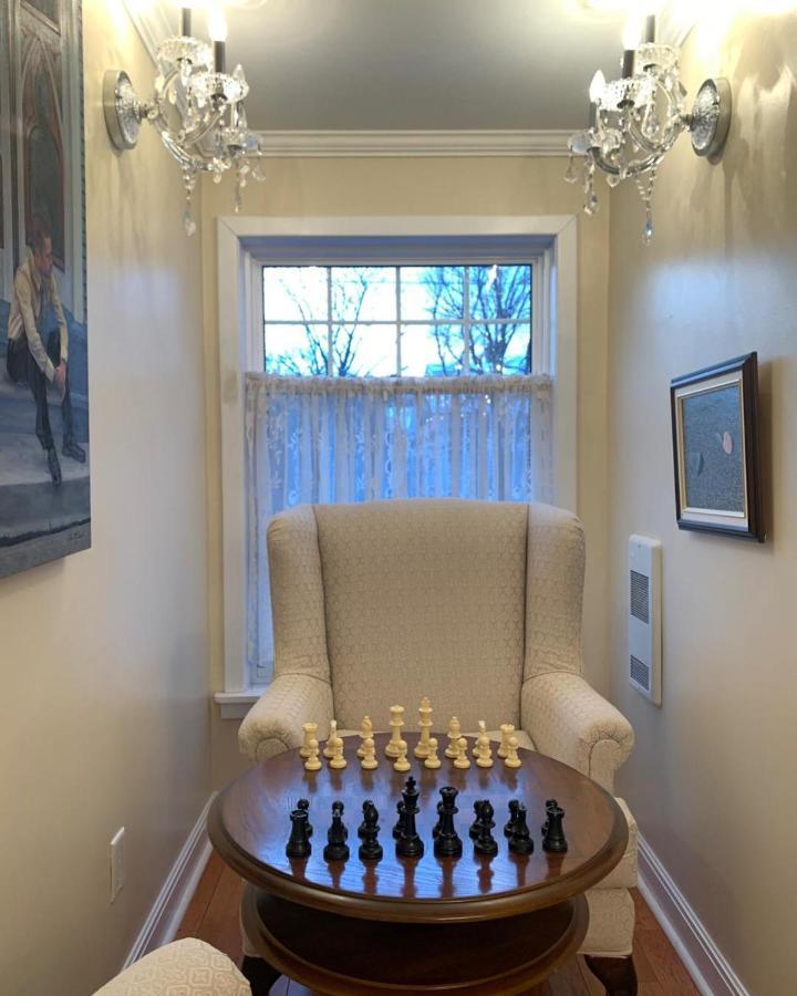 Monroe House Executive Guest Suites St. John's Esterno foto
