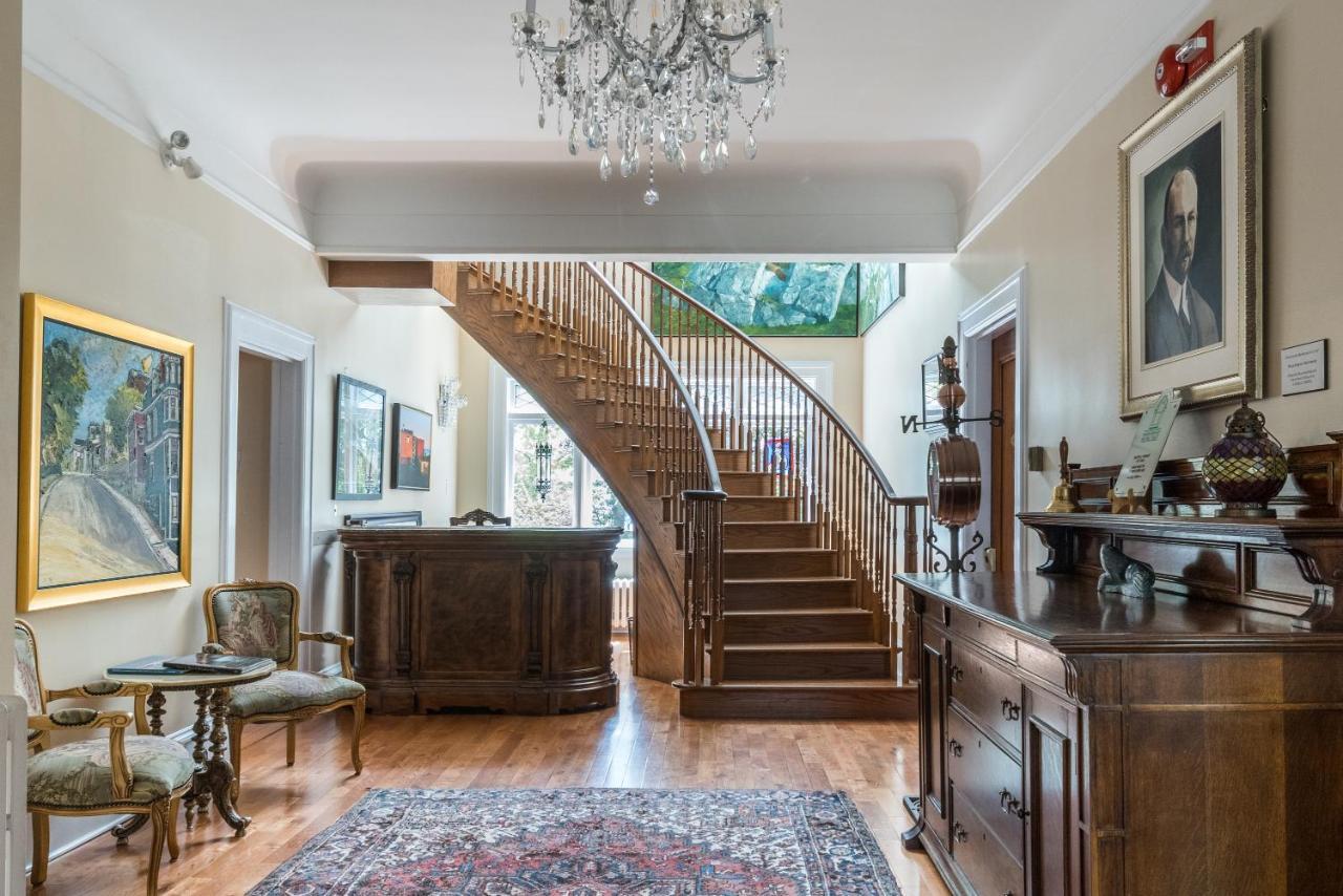 Monroe House Executive Guest Suites St. John's Esterno foto