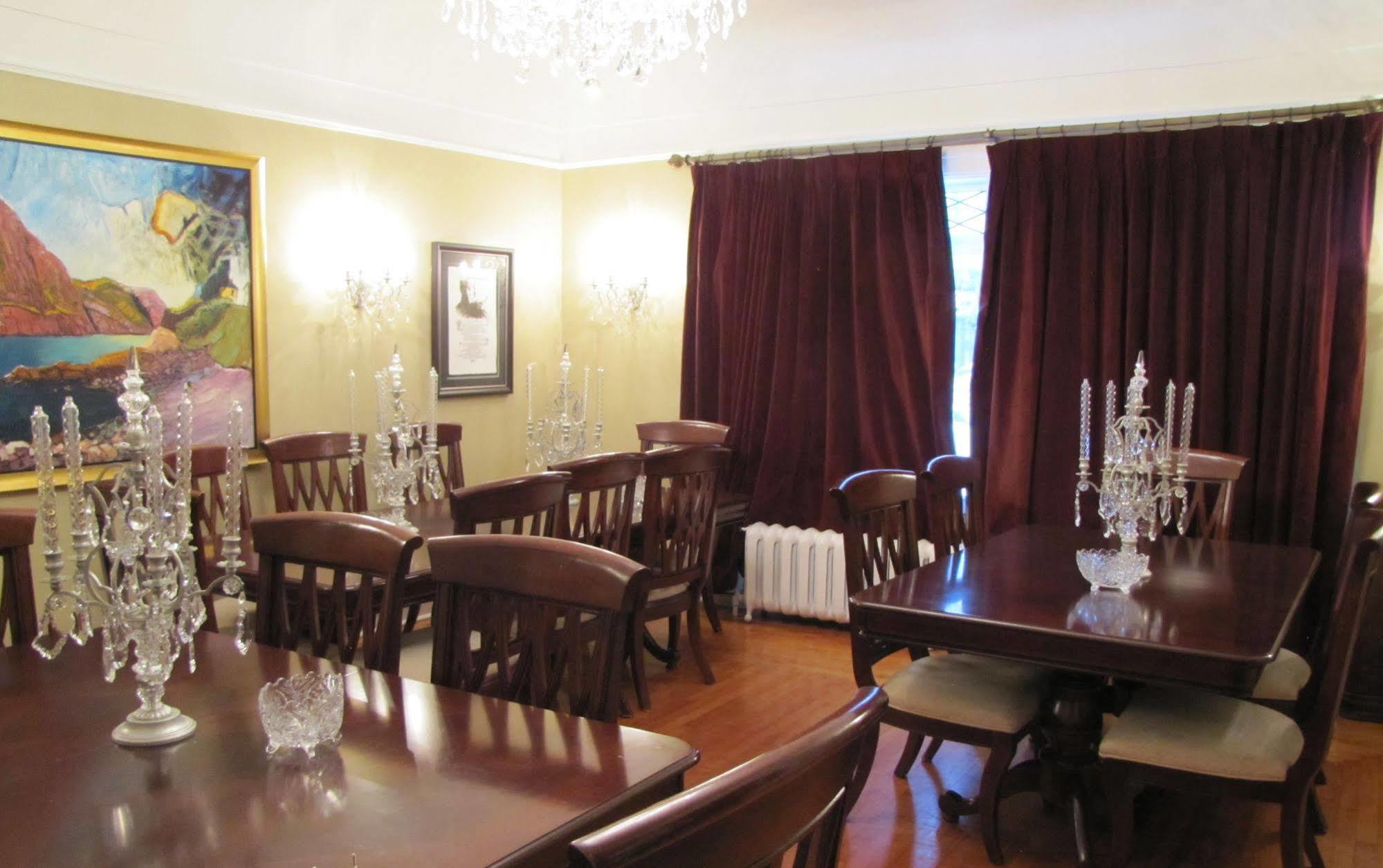 Monroe House Executive Guest Suites St. John's Esterno foto
